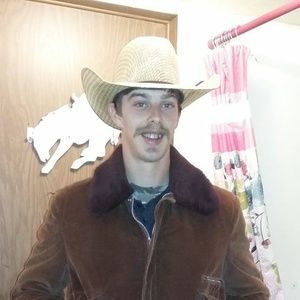 Meet your Posher, Ricky